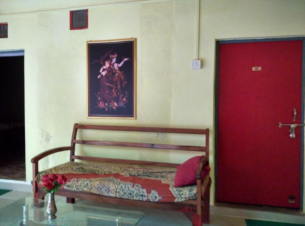 Radha Krishna Home Varanasi Eksteriør bilde