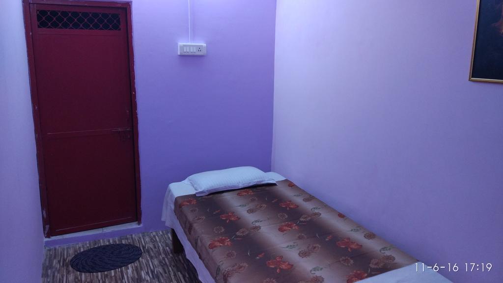 Radha Krishna Home Varanasi Eksteriør bilde