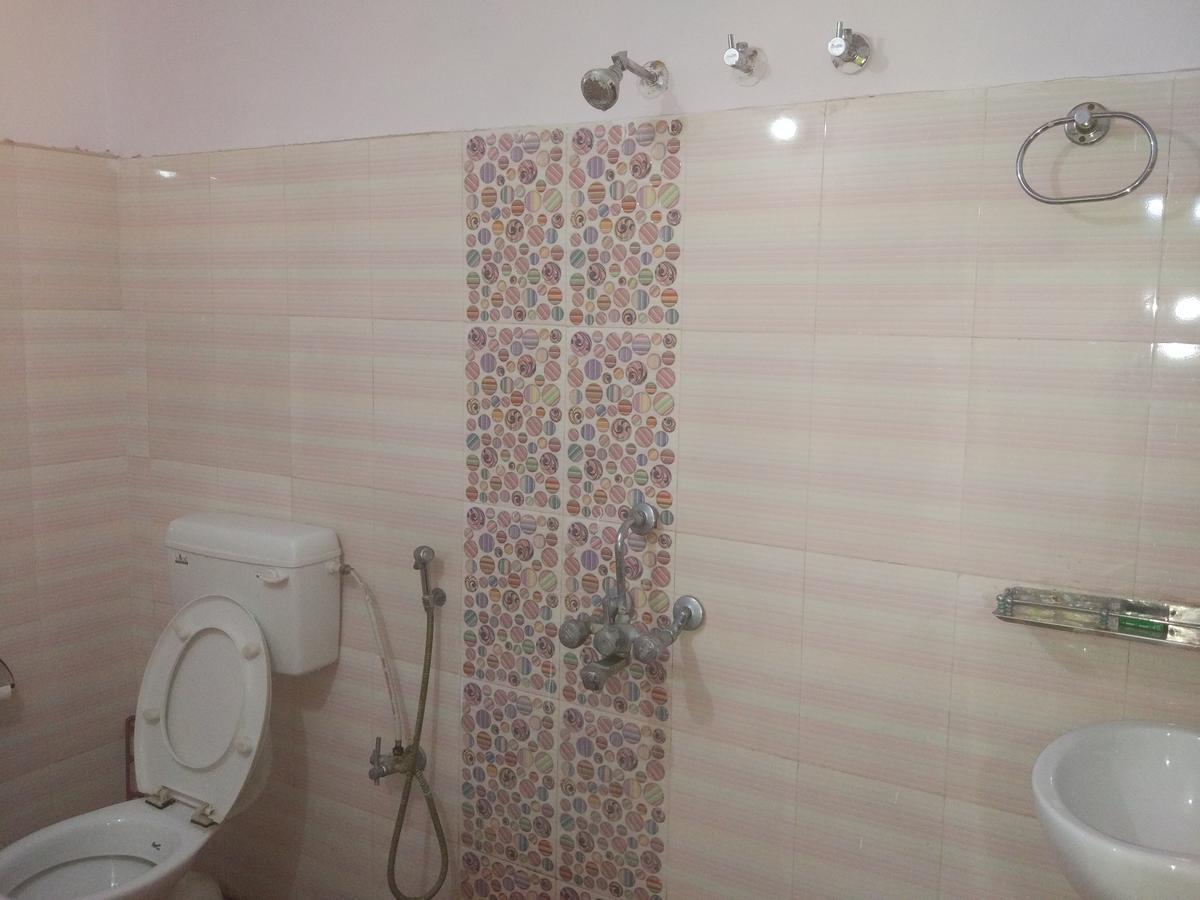 Radha Krishna Home Varanasi Eksteriør bilde