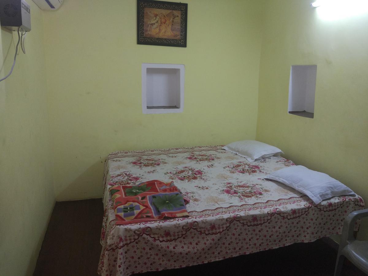Radha Krishna Home Varanasi Eksteriør bilde